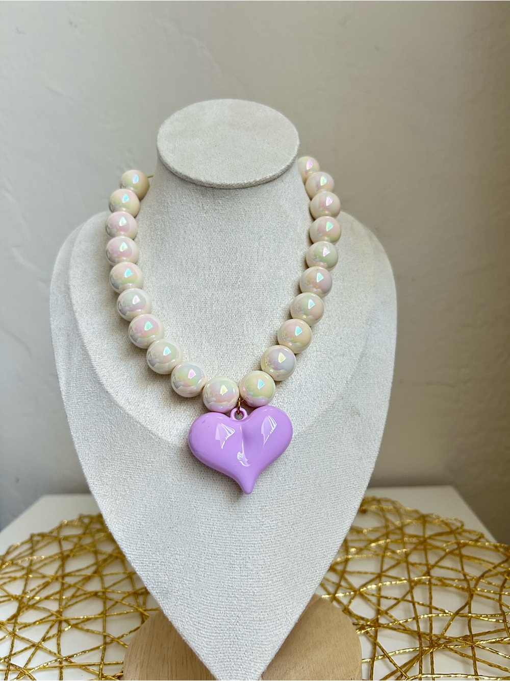 Women’s Pastel Pearl Necklace with Purple Heart Pendant